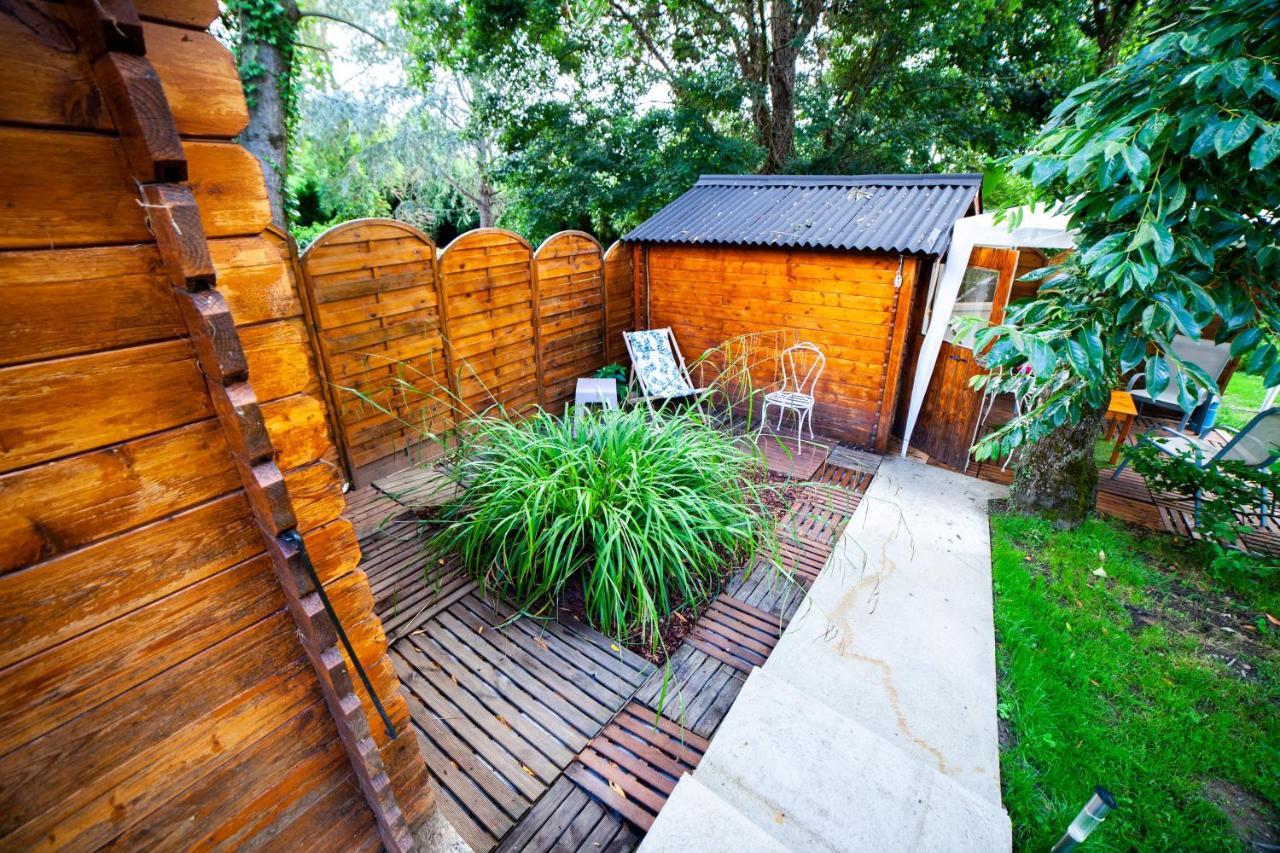 Mirguet Au Jardin Apartment Saint-Elix-le-Chateau ภายนอก รูปภาพ
