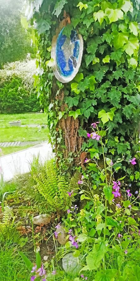 Mirguet Au Jardin Apartment Saint-Elix-le-Chateau ภายนอก รูปภาพ